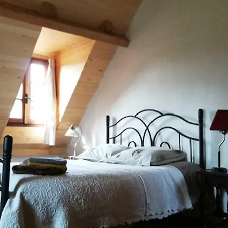 Le Petit Pecarel B&B