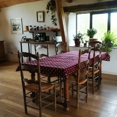 Le Petit Pecarel B&B Concots